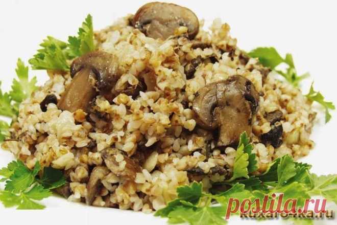 Старинный аромат запеченой с шампиньонами гречки