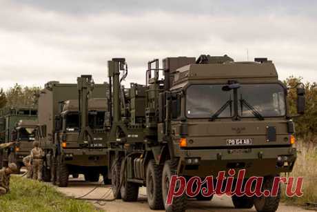 В России сравнили С-400 с британской системой Sky Sabre. Российский эксперт Сергей Хатылев сравнил британскую систему противовоздушной обороны Sky Sabre с российскими комплексами. Российский ЗРК «Викинг» в четыре раза превосходит британскую разработку. Ранее в Британии заявили, что Sky Sabre может сбить цель размером с теннисный мяч.
