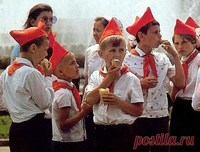 Советская школьная форма / Назад в СССР / Back in USSR
