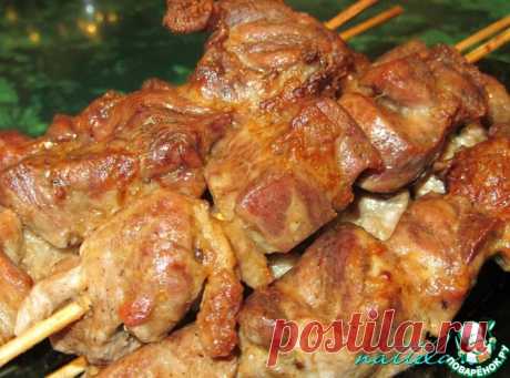 Шашлык на деревянных шпажках Кулинарный рецепт