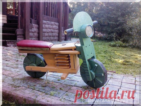 Самодельный игрушечный мотоцикл для внука