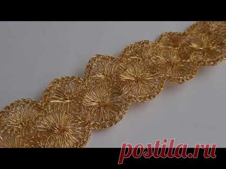 Pulsera tejida a crochet con hilos de cobre