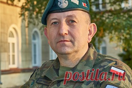 Командира Еврокорпуса из Польши сняли с должности. Командира Европейского корпуса польского генерал-лейтенанта Ярослава Громадзиньского сняли с должности, а служба контрразведки Польши начала в отношении него проверку. При этом министерство обороны республики не уточняет, на основании каких данных было принято это решение.