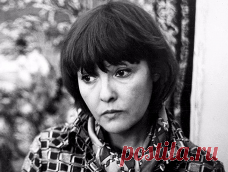 Три любимых стихотворения Беллы Ахмадулиной | Филолог среди нас | Яндекс Дзен