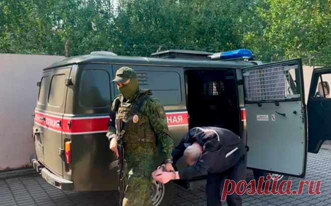 Украинского военного приговорили к 15 годам за действия в Курской области. Украинского военнослужащего Богдана Никитченко приговорили к 15 годам лишения свободы за применение оружия против мирных жителей села Дарьино Курской области в декабре 2024 года, сообщила пресс-служба Следственного комитета.
