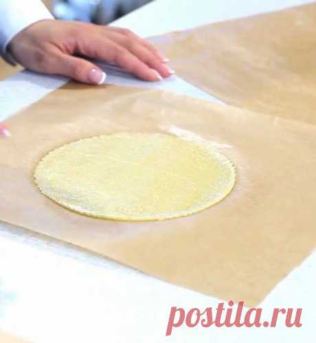 ХОЗЯЙКЕ НА ЗАМЕТКУ
Как раскатать идеально тесто?