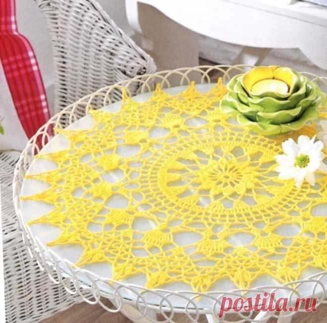 Яркая солнечная салфетка крючком
