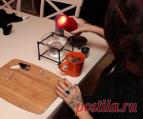 Как правильно гадать на воске и воде: значение фигур Гадание на воске и воде на любовь и будущее онлайн бесплатно. Как расшифровывается значение фигур — неодушевленные предметы, геометрические фигуры, животные и насекомые, люди и части тела.