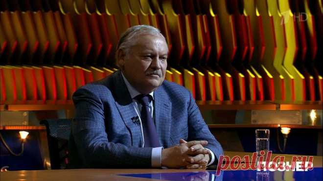 Гость Константин Затулин. Познер. Выпуск от 18.11.2019 Специальный представитель ГД РФ по вопросам миграции и гражданства, руководитель Института стран СНГ Константин Затулин беседует с Владимиром Познером о политике по привлечению соотечественников и об отношениях России и бывших республик СССР.