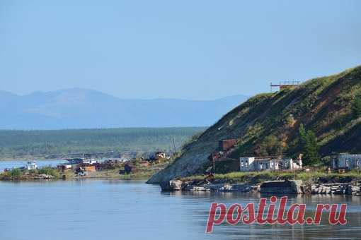 Посёлок городского типа Сангар расположен на правом берегу реки Лена в Республике Саха (Якутия).

Слово Сангар у эвенков дословно обозначает дыра. Название посёлка пошло от сопки Баатылы, которая таит в недрах каменный уголь. Как говорят предания, местные охотники находили блестящие черные камни. Первые сведения о месторождениях угля были напечатаны горным инженером фирмы Громовых Л. Либерманом в газете «Русские ведомости» в 1913 году. В 1925 году, геолог Г.А. Иванов дал в...