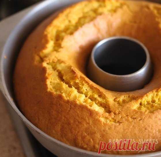 Пирог 

•источник Домашняя Кулинария •
 

 







Говорят, бразильские хозяйки чаще всего делают этот пирог прямоугольной формы и подают с шоколадной глазурью. Хотя без глазури бразильский морковный пирог …