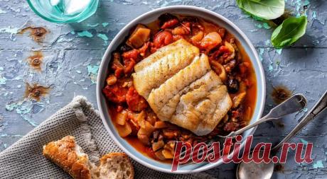 Минтай в духовке: как приготовить эту рыбу очень вкусно — 6 проверенных рецептов — читать на Gastronom.ru Минтай — источник качественного белка, содержит комплекс важных витаминов и мало калорий. Нейтральный вкус и нежная текстура этой рыбы позволяют легко сочетать ее с различными гарнирами и готовить всегда по-разному: в виде филе, запеканок, рыбных кот - статья на кулинарном сайте Gastronom.ru