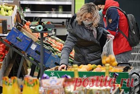 Российские власти оценили перспективу скачка цен на еду. Российские власти оценили перспективу увеличения цен на еду в будущем году. Как сказала вице-премьер России Виктория Абрамченко, причин для скачкообразного роста стоимости продуктов в новом году нет. «Урожай по многим культурам собран хороший. Нехватка была по картофелю», — прокомментировала она.