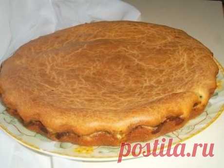 Заливной пирог с зелёным луком и яйцом

Ингредиенты:

Сметана — 350 г
Масло сливочное — 150 г
Мука — 280–300 г
Яйца куриные — 6 шт.
Разрыхлитель — 1,5 ч. л.
Соль — 1/2 ч. л.
Сахар
Лук зеленый — 1 пучок

Приготовление:

1. Приготовить ингредиенты для теста и начинки. Сметану в заливном тесте можно заменить кефиром или натуральным йогуртом.
2. Для начинки: сварить 4 яйца, остудить, почистить и мелко порезать.
3. Зеленый лук (его должно быть много) промыть, обсушить, мелко по...