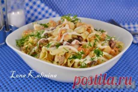 Салат с пекинской капустой и рыбными консервами - рецепт с фото