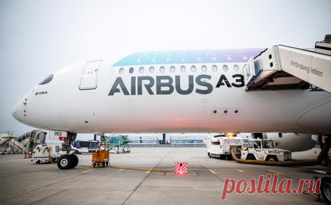 «Ъ» узнал о попытках «Ростеха» вернуть аванс за непоставленные Airbus. Речь идет о поставке 17 дальнемагистральных широкофюзеляжных А350. Аванс, по данным газеты, составлял $200 млн