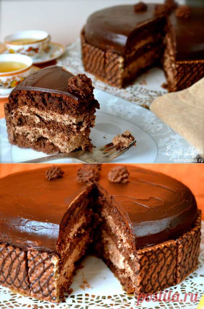 Шоколадный торт с вафельным кремом .