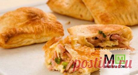Пирожки из слоеного теста с ветчиной - кулинарный рецепт. Миллион Меню