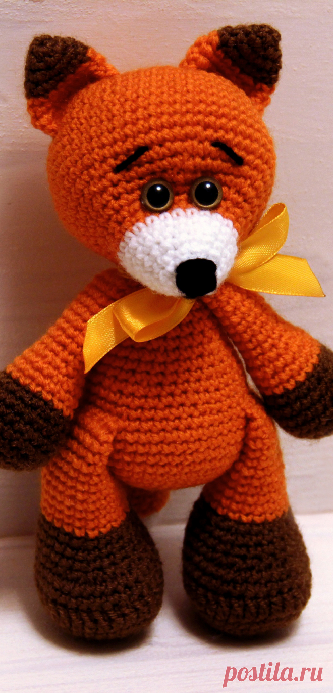 PDF Лисёнок крючком. FREE crochet pattern; Аmigurumi doll patterns. Амигуруми схемы и описания на русском. Вязаные игрушки и поделки своими руками #amimore - Лиса, лисица, лисёнок, лисичка.