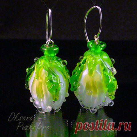 Украшения, выплавленные из стекла. Мастер Оксана Пужалова