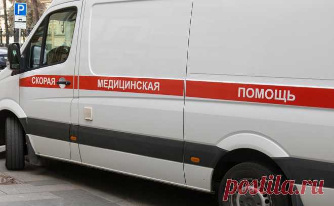 Рабочему оторвало голову при переработке макулатуры в Великом Новгороде. В Великом Новгороде мужчина, работая на предприятии по переработке макулатуры, получил травму головы и скончался на месте, сообщает пресс-служба прокуратуры Новгородской области.