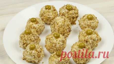 Шарики с курицей, сыром и ананасом