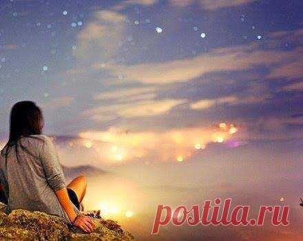 ՀՈԳՈՒ ՏՈՂԵՐ…🙏
Քո պայծառ գահի անհաս բարձունքից ,
Սի՛ մերժիր սրտիս աղոթքը անբիծ …

Լավագույն ՀԱՎԱՏՆ այն է աշխարհում ,
Որ կյանքում երբեք ԿՐՈՆ չի դառնում ...