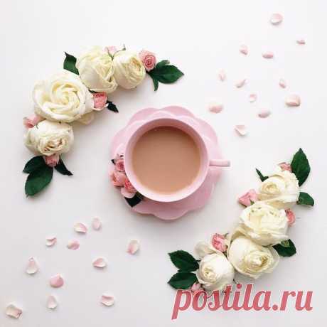 КАКОЙ СЕГОДНЯ ПРАЗДНИК? 26 Августа 2018 г. – Воскресенье • День виноградарства и виноделия • День шахтера70 лет • День почитания иконы Божией Матери «Умягчение злых сердец» • Праздник тринадцатой кошки • День устраивания секретиков • Международный день хождения топлесс (Go Topless Day) • День озера Севан - Армения • День героев - Намибия • День признания независимости Абхазии и Южной Осетии10 лет • День равенства женщин - США • День бабушек и дедушек - Тайвань • День аргентинских актёров •…