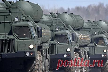 Поставка российских С-400 в Турцию задержалась из-за позиции Анкары. Поставка второй партии российских зенитно-ракетных комплексов (ЗРК) С-400 в Турцию задерживается. Это произошло из-за возражений минобороны страны против пункта о запрете продажи комплекса третьим странам. Как стало известно источникам издания, проблема возникла вокруг позиции министра обороны республики Хулуси Акара.