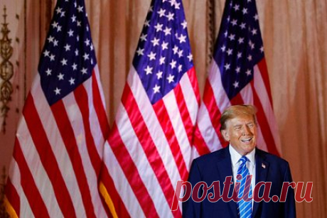 Бывший советник Трампа рассказал о его отношении к ЕС и НАТО. Бывший главный стратег экс-президента США Дональда Трампа Стивен Бэннон в беседе с газетой Corriere della Sera рассказал об отношении политика к Европейскому союзу (ЕС) и НАТО. По его словам, бывшим американский лидер «не друг ЕС, он не друг форуму в Давосе и уж точно не друг технократов в НАТО».