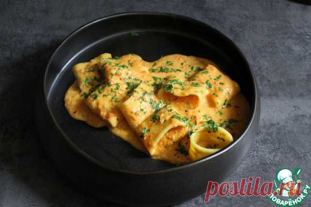 Паста с сыром страчателла и запечёнными овощами. Это нежное блюдо, навеянное итальянской кухней, которое покорит вас своим богатым вкусом и ароматом. Сочные томаты, сладкий перец и тающий сыр страчателла создают неповторимую симфонию вкусов, где каждый ингредиент играет свою особенную роль.