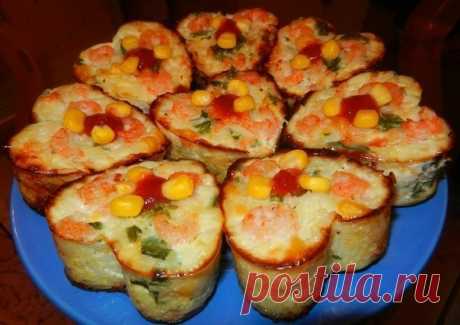 Рисовая запеканка с креветками и кукурузой