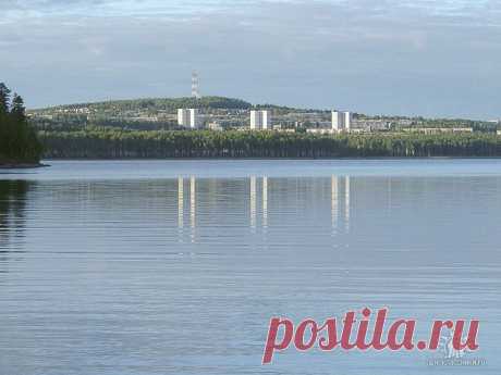 вид на город с Зеленого мыса