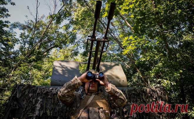 Кремль поддержал предложение Турции о мирной платформе по Украине. Турция предложила создать мирную платформу по Украине, которая «предотвратит усугубление поляризации» и отдаст приоритет дипломатии. В Кремле положительно оценили эту инициативу