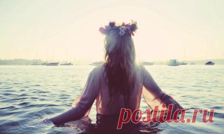 «Женщина — особенное море»