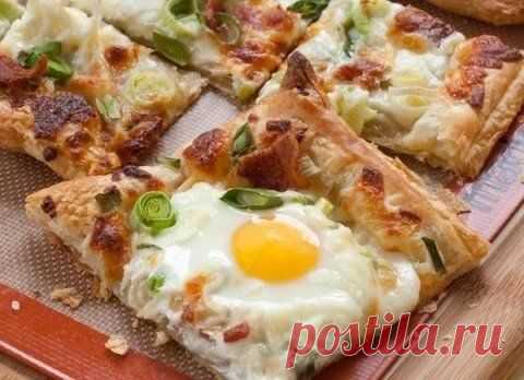 Яичница на слоеном тесте. » Жрать.ру