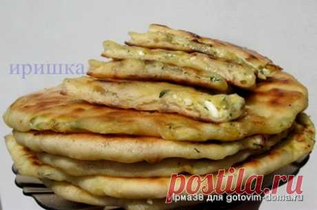 Хачапури с сыром и вареным яйцом: необычно, вкусно, недорого