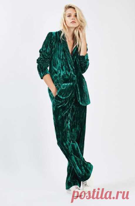 Бархатный костюм | Стильные look'и с бархатными вещами | www.wmj.ru