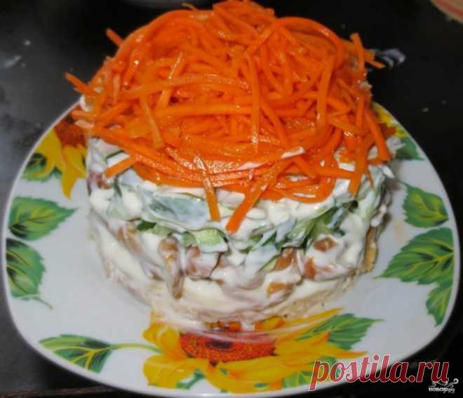 Салат с корейской морковью и курицей
