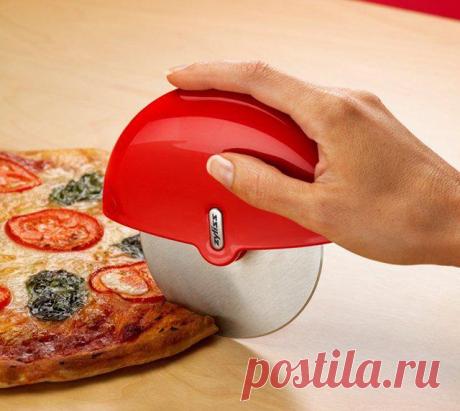 Нож для разрезания пиццы и другой выпечки. $12 USD