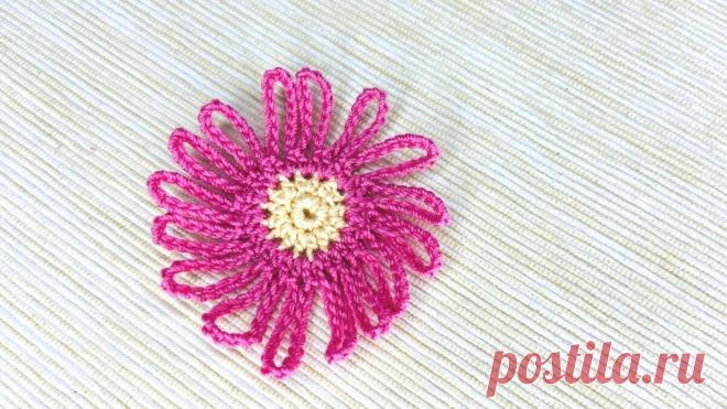 Мастер-класс по вязанию цветочка с лепестками из цепочек воздушных петель. | Повязули. Вязание крючком и вязание С2С. | Яндекс Дзен