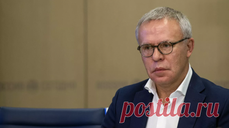 Фетисов — об отстранении российского спорта: ни о какой политике здесь речи идти не может Легендарный советский и российский хоккеист, депутат Госдумы Вячеслав Фетисов прокомментировал четырёхлетнее отстранение России от крупных международных соревнований.