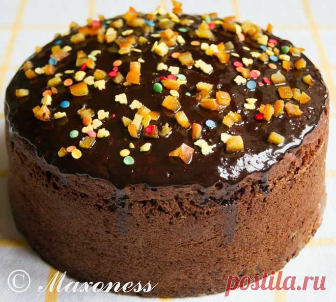Шоколадный пасхальный кулич.