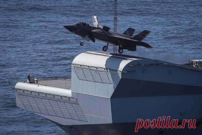 «Куин Элизабет»: самый неоднозначный британский авианосец Низкий старт За последнее время к истребителю укороченного взлета и вертикальной посадки F-35B приковано особое внимание. Напомним, он нанес первые в своей истории авиаудары в реальной боевой обстановке. Самолет атаковал в Афганистане цели группировки «Талибан». Этот знаменательный дебют омрачило