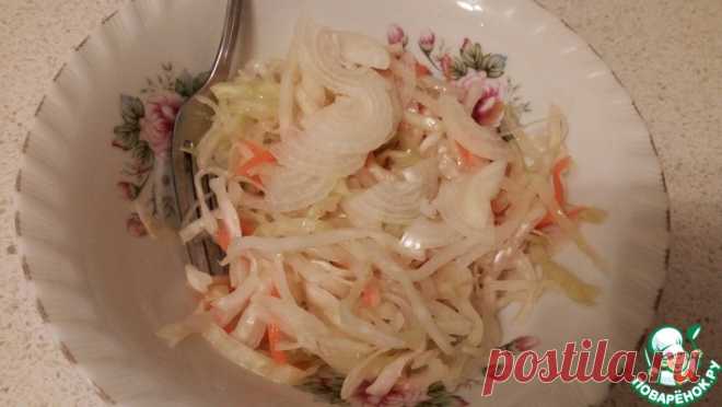 Квашеная капуста с кусочком ржаного хлеба Кулинарный рецепт