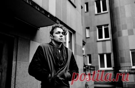 Почему из 7 миллиардов людей на Земле Я страдаю больше всех?! | Психологические тренинги и курсы он-лайн. Системно-векторная психология Юрия Бурлана