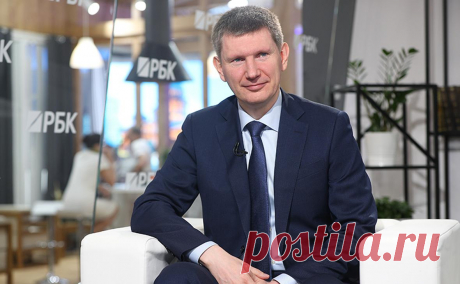 Решетников заявил о росте доли дружественных стран в экспорте из России. Доля дружественных стран в экспорте из России увеличилась с начала 2022 года в два раза, расчеты в долларах, напротив, снизились в три раза.