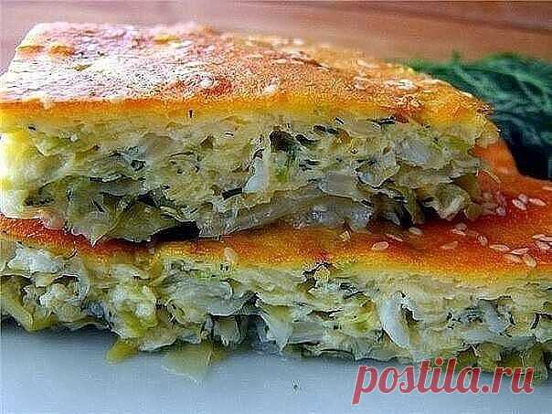 9 быстрых и вкусных пирогов.

1. Пирог с мясом

Лучшего теста для наливных пирогов просто не бывает! Основное его преимущество - тесто без майонеза, а на кефире. Составляющие этого теста найдутся в каждом доме. Его приготовление займет всего минут 10, а результат получите превосходный. Выручит в любой ситуации.

Ингредиенты:
- 2 яйца
- 0.5 ч. ложка соли
- 1 стакан муки
- 1 стакан кефира
- 1 ч. ложка соды

Начинка:
- 300 гр фарша
- 2-3 луковицы, порезать кубиками
- соль, пе...
