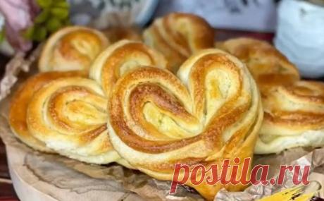 Плюшки с сахаром из дрожжевого теста в духовке