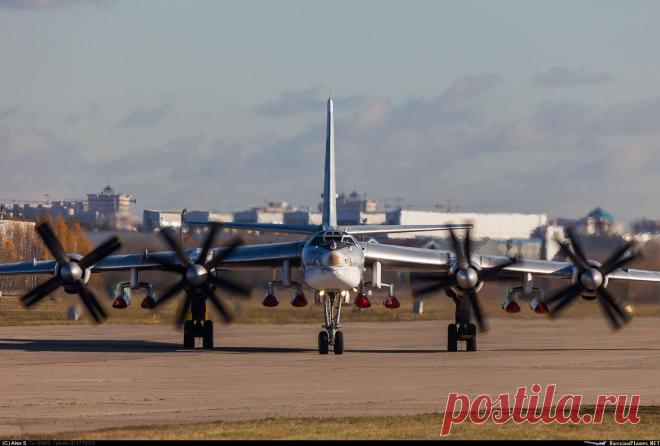 Ту-95МС с новыми крылатыми ракетами - bmpd